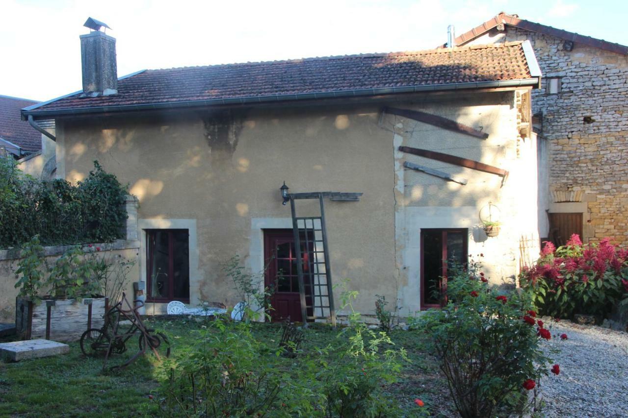 生活乐趣住宿加早餐旅馆 Doulevant-le-Château 外观 照片